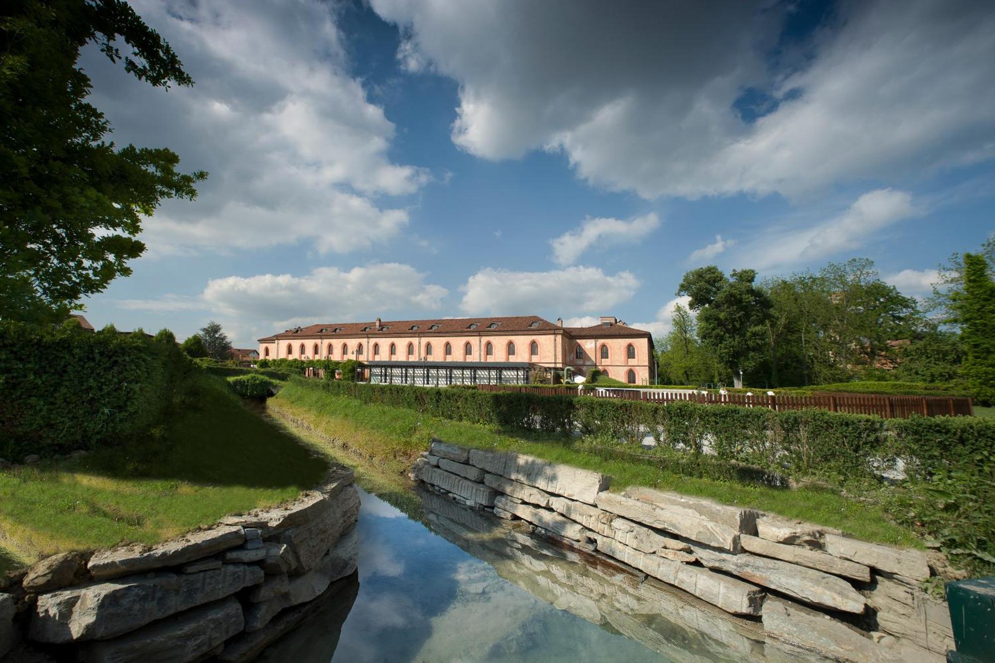 Albergo Dell'Agenzia Bra Eksteriør bilde